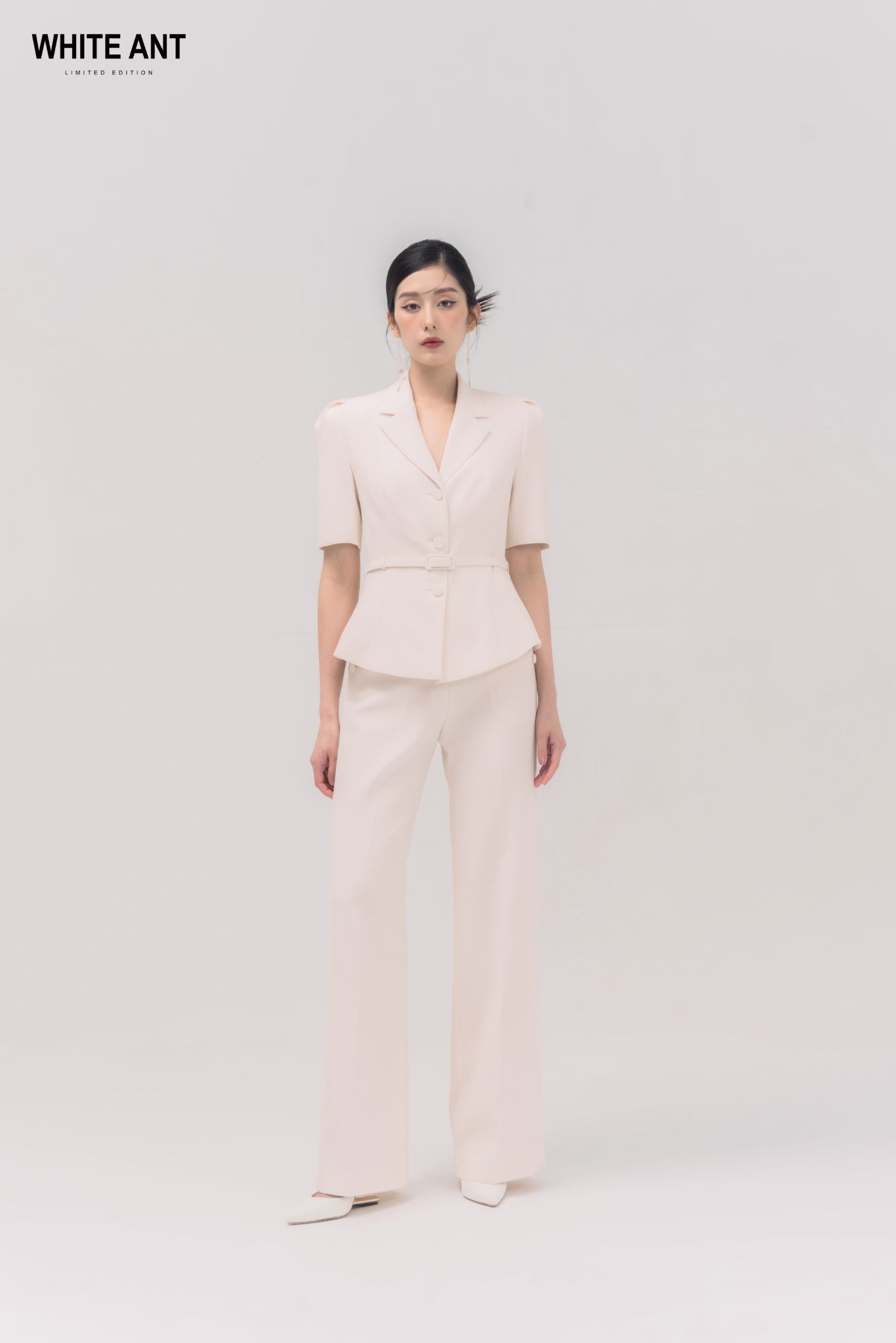 Quần Suông Đứng Nữ White Ant BYBY DIOR WIDE LEG PANTS 160400004