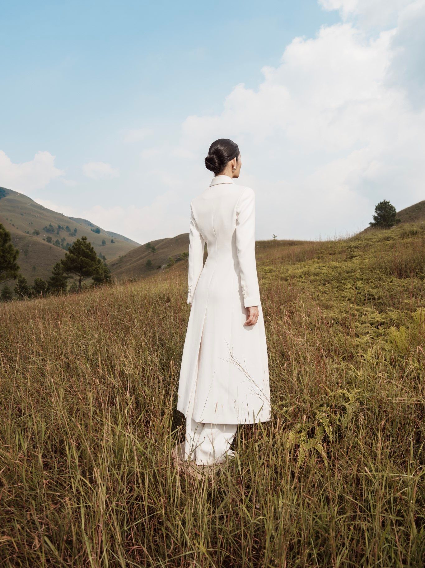 Măng Tô Phối Cổ Nữ White Ant BRIDGET MAXI LENGTH COATS 150300001.002