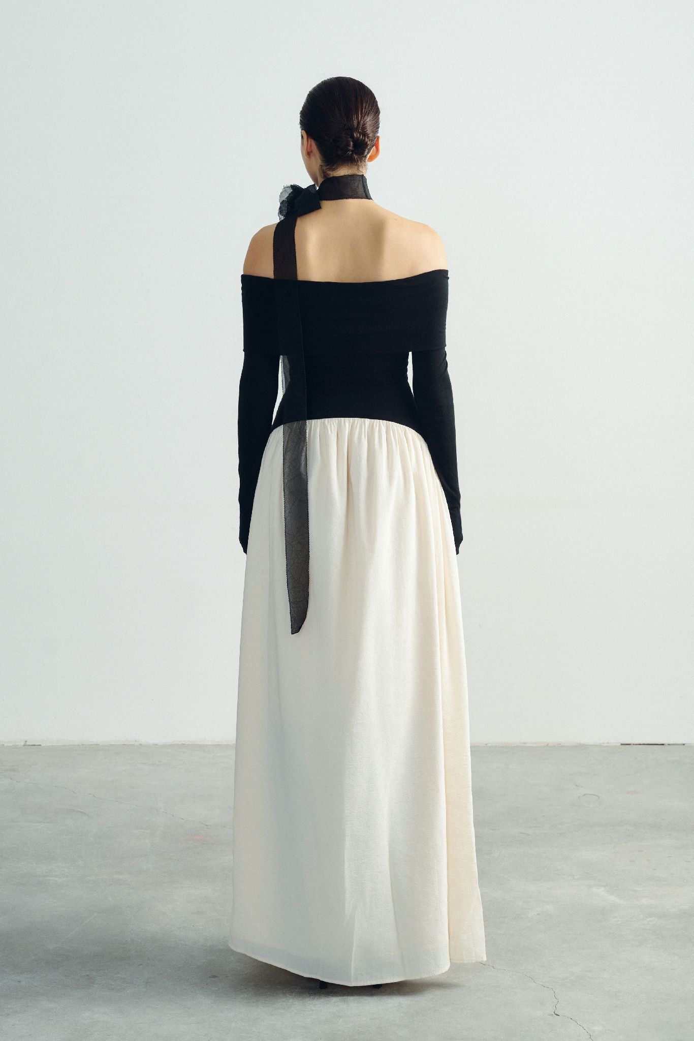 DEMPSEY OF THE SHOULDER DRESS