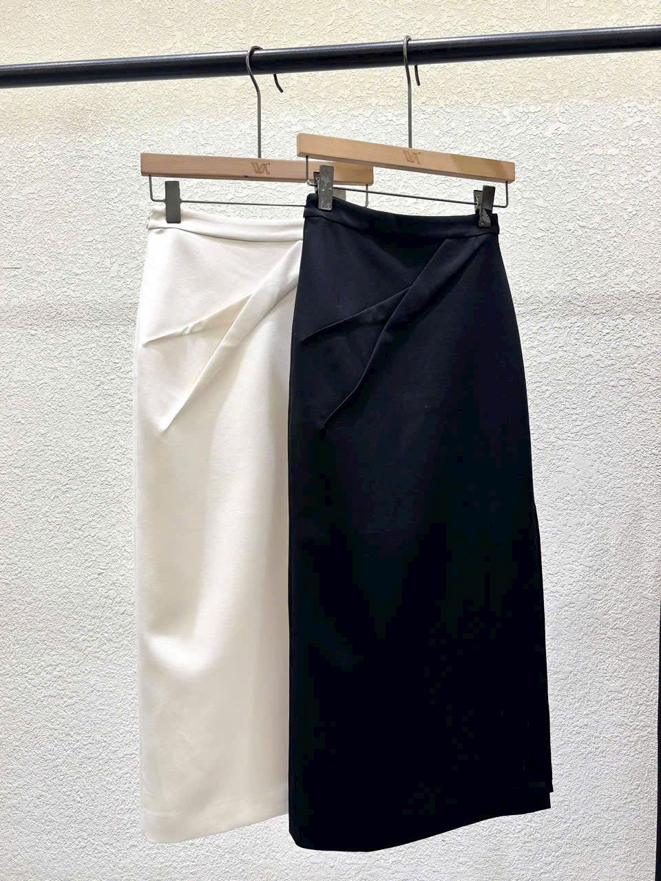 ERIN DRAPED MIDI SKIRT