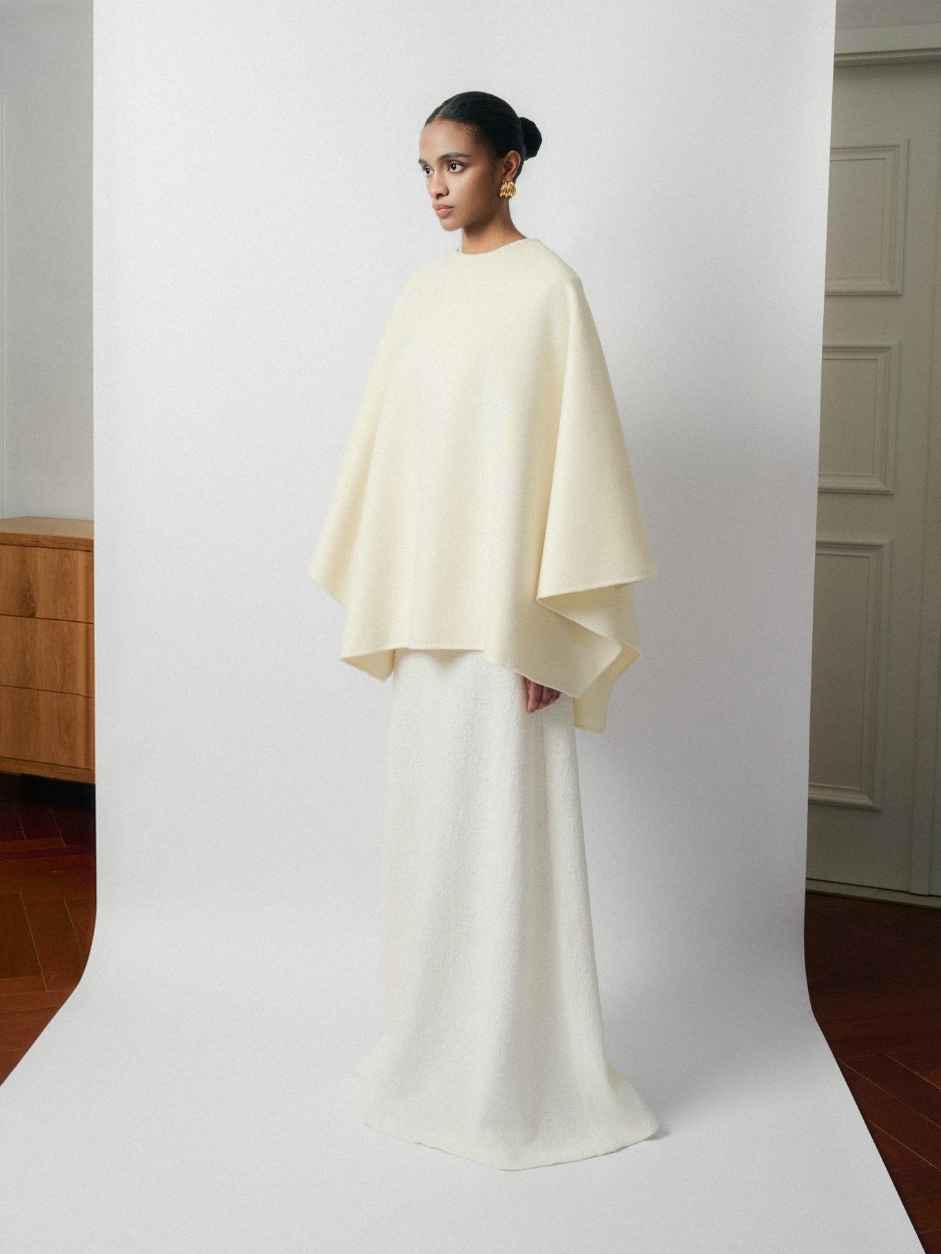 KAILA EMB CASHMERE-BLEND CAPE