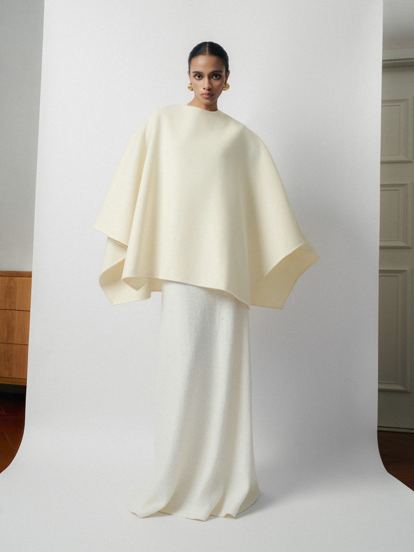 KAILA EMB CASHMERE-BLEND CAPE