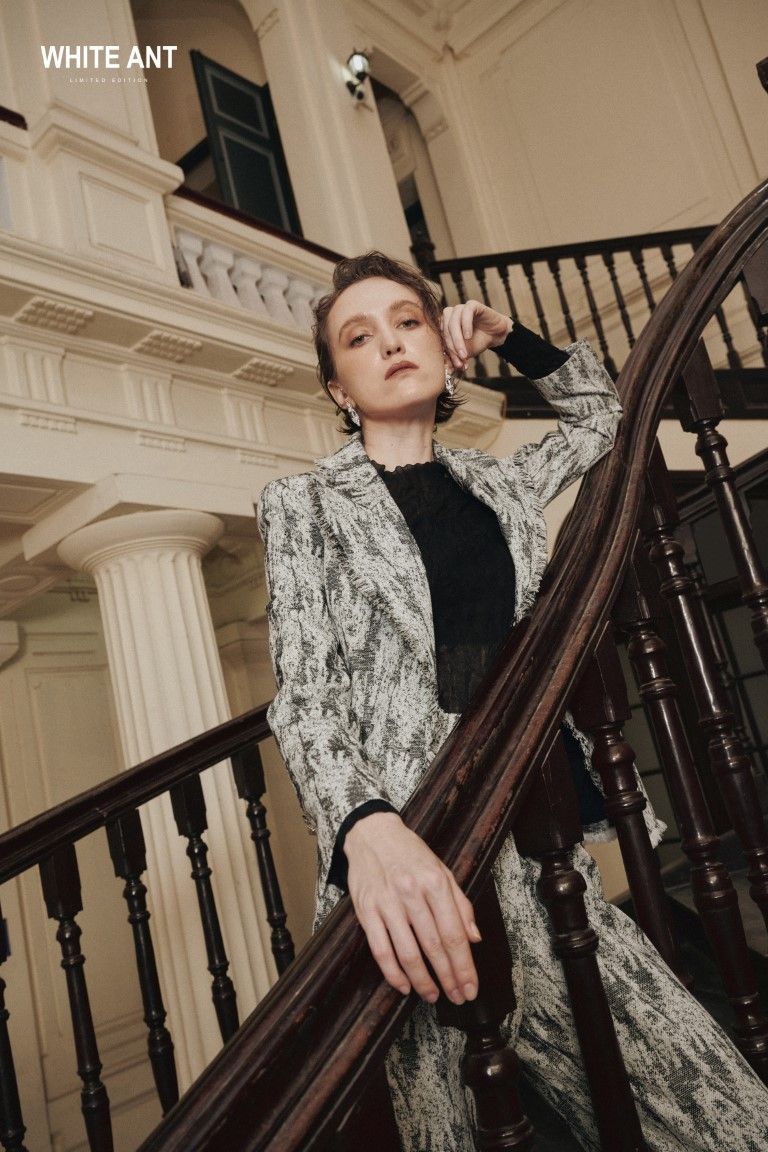 SHAUNA BLAZER