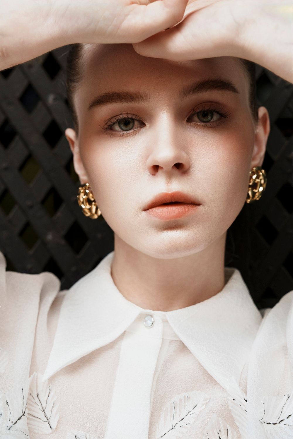 AMELIA POINTED COLLAR SHIRT