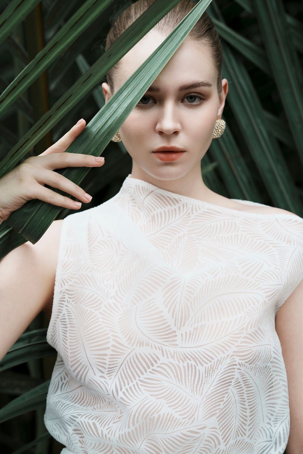 GRACE ASYMMETRIC TOP