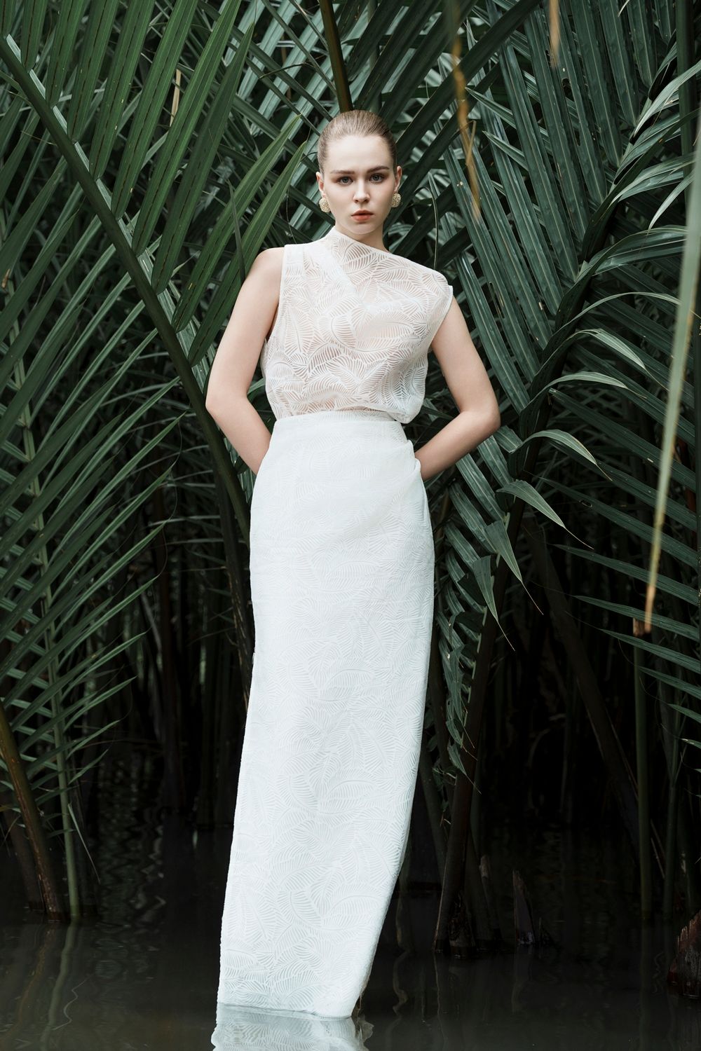 ALETHEA ASYMMEKIC SKIRT