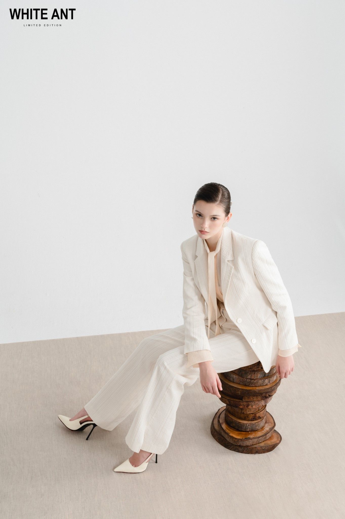 MARA STRAIGHT PANTS