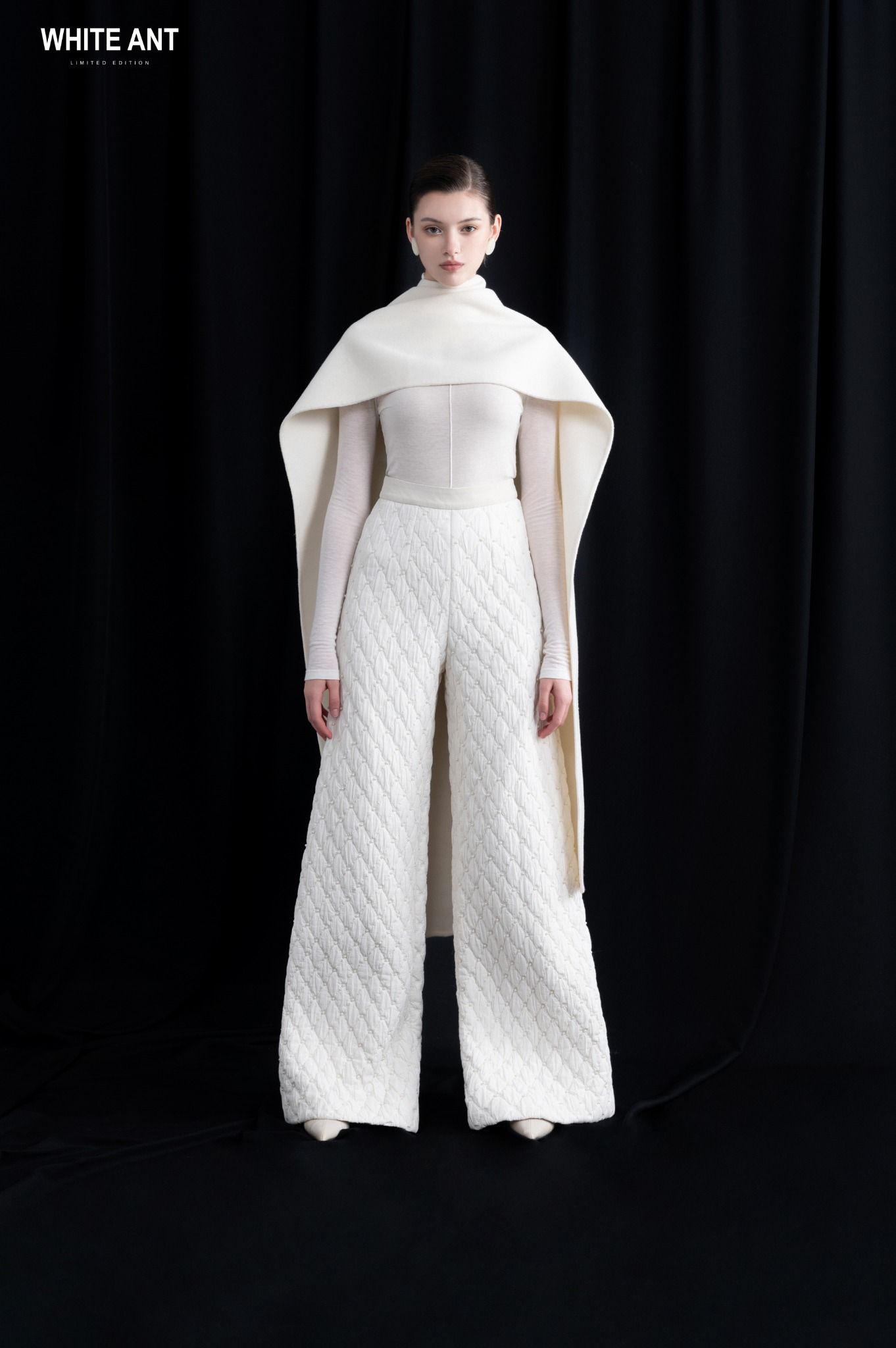 EARZA KNIT WOOL TOP