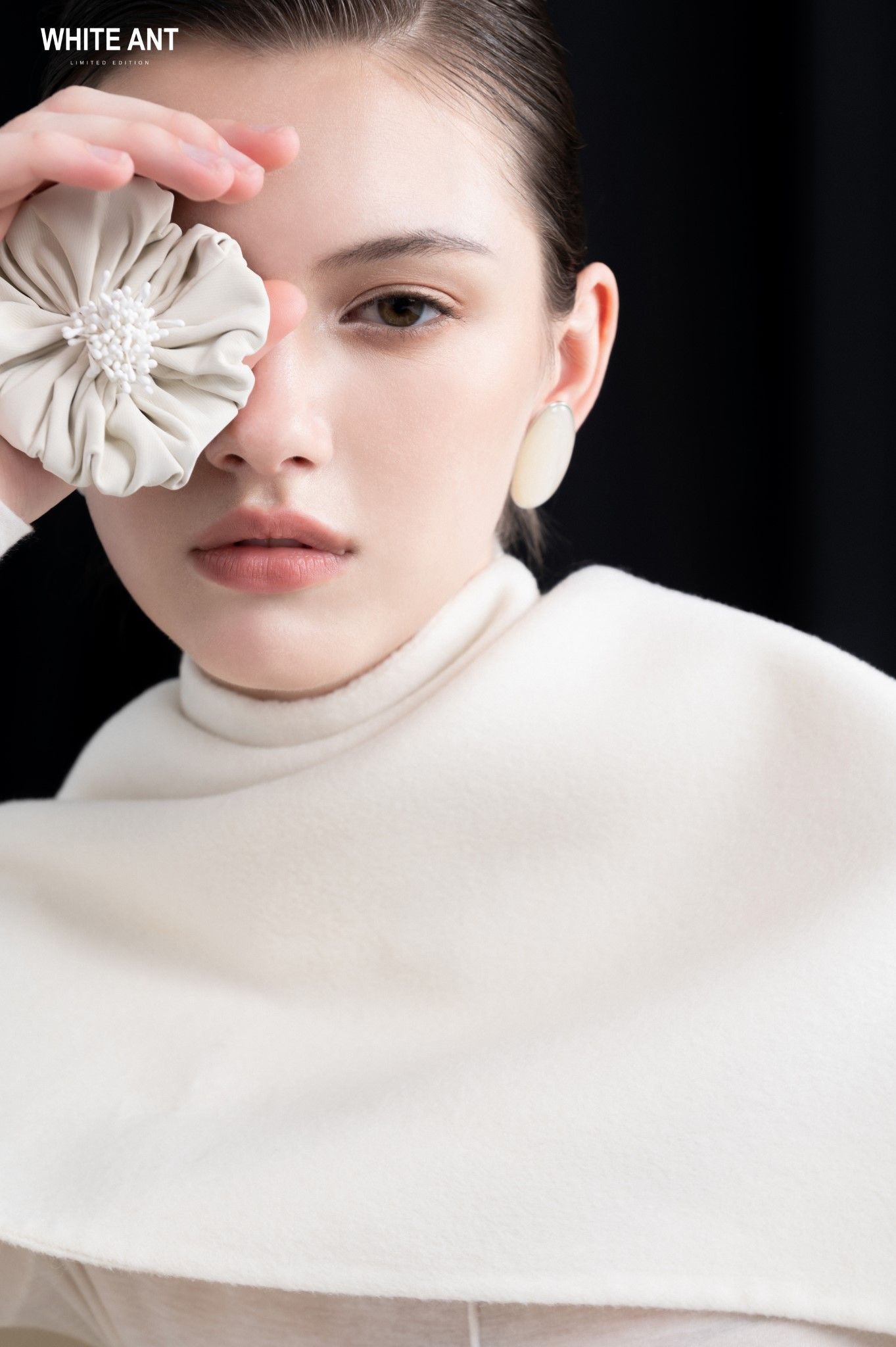 MILLY CASHMERE SCARF