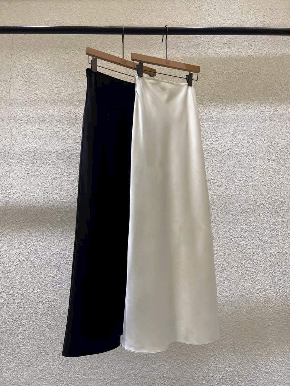 LRIDA MAXI SKIRT