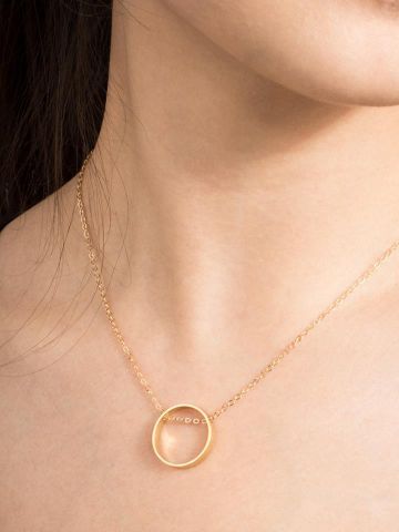 Dây chuyền chiếc nhẫn Dây chuyền chiếc nhẫn
