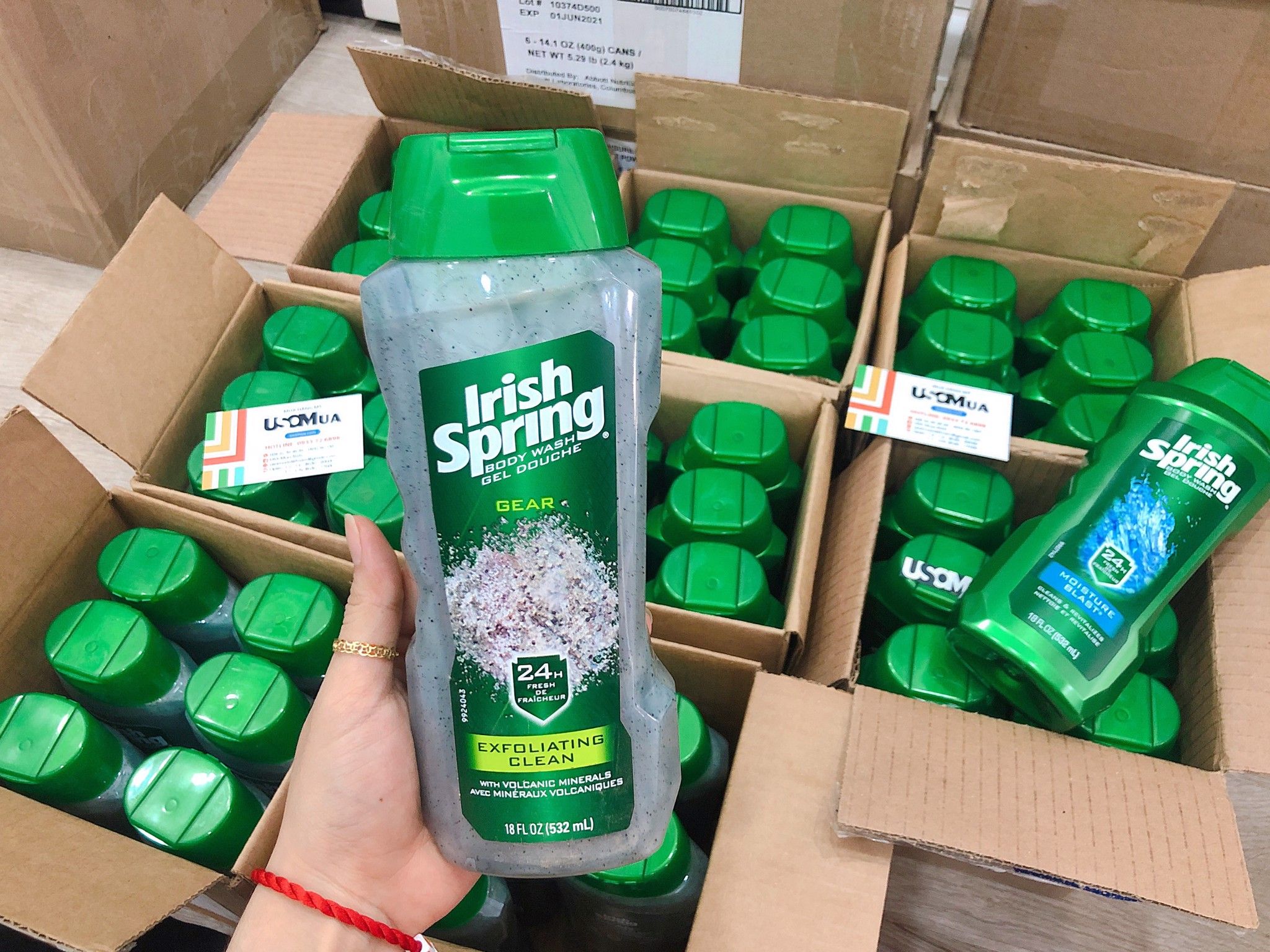 Sữa Tắm Irish Spring Gear Exfoliating Clean, 532ml