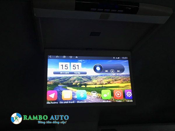 Màn hình Android OLED C2 xe Hyundai Solati