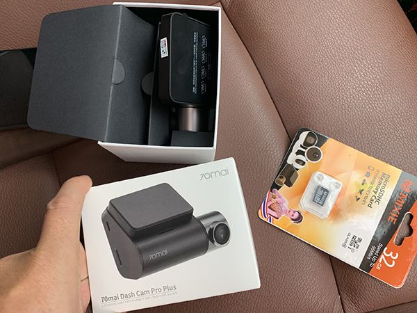 Camera hành trình Xiaomi 70mai Pro Plus A500 chính hãng