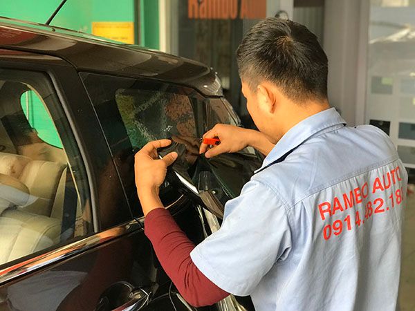 Dán phim cách nhiệt LLumar xe Xpander 2018 - 2019