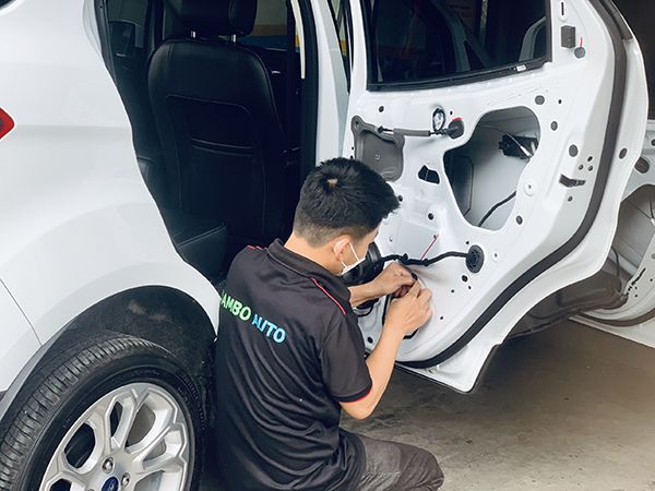Độ Cửa Hít Scar Xe Ford Ecosport Uy Tín Tại Hà Nội