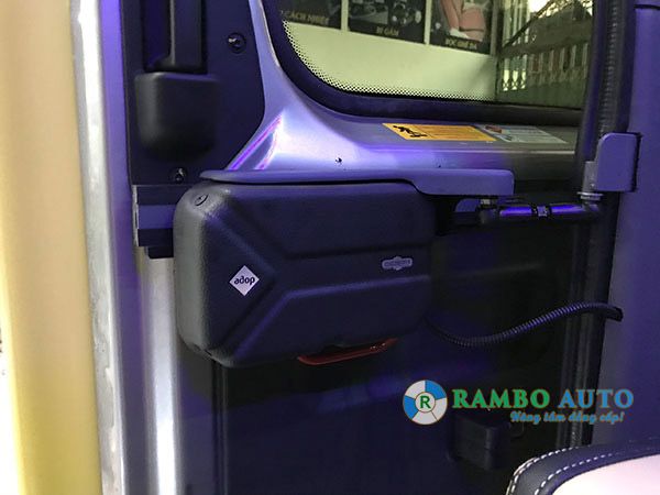Cửa tự động Sezam cho xe Gaz 17 chỗ của Nga ( Gazelle Next ) - Rambo Auto