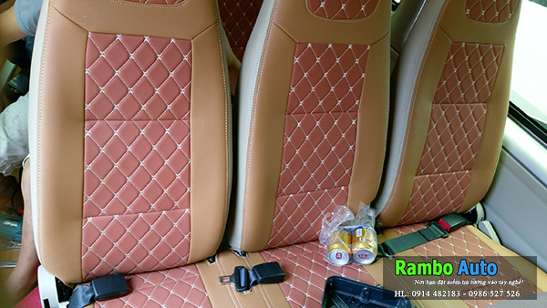 Bọc ghế da xe Ford Transit đẹp giá rẻ Hà Nội – Rambo Auto