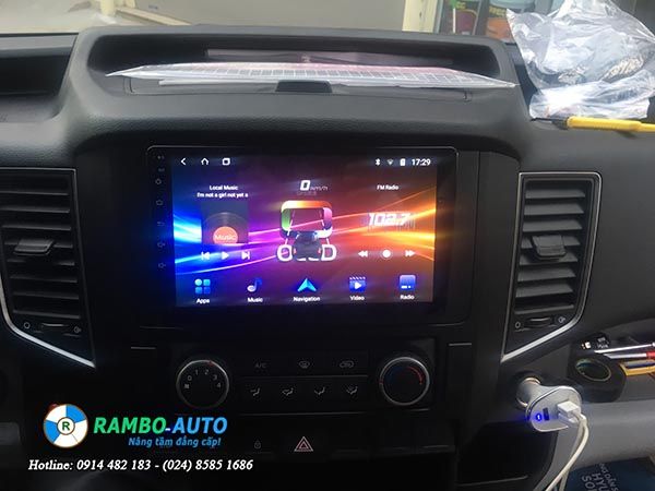 Màn hình Android OLED C2 xe Hyundai Solati