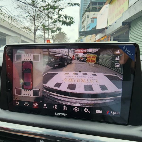 Màn hình Kia Cerato 2024 liền camera 360 toàn cảnh