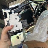 Ổ khóa cửa cánh lái ford Transit