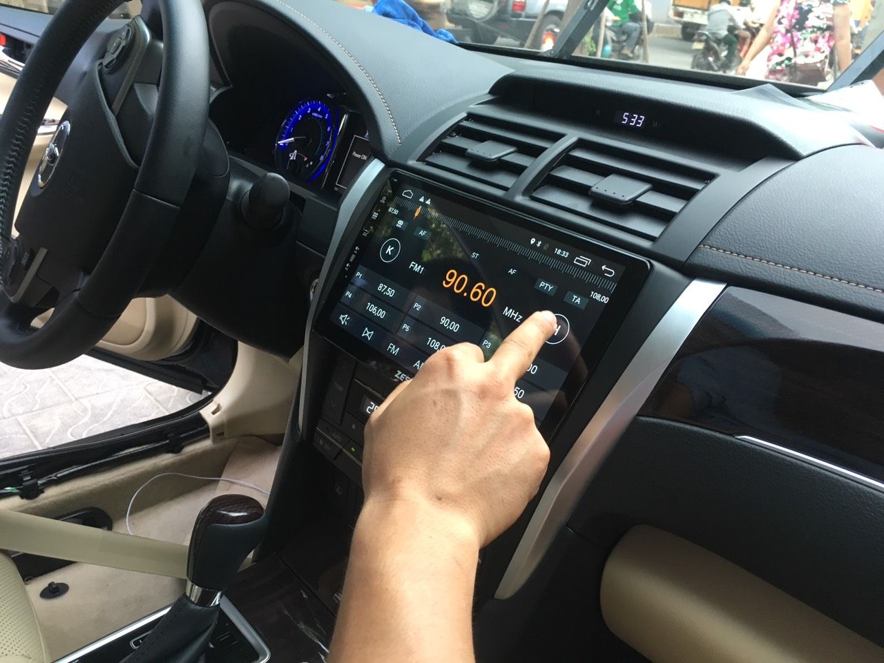 Màn hình DVD Toyota Camry 2015 - 2018 ZESTECH 4G