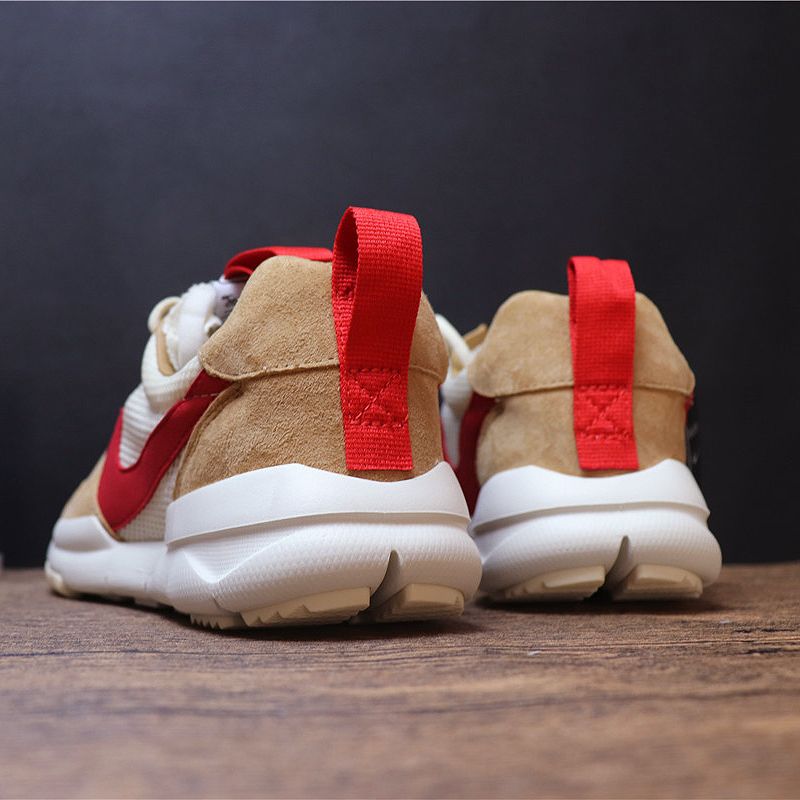 Tom sachs x Nike Craft Mars Yard 2.0