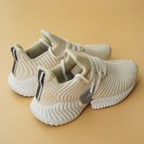  Giày Alphabounce Instinct Kem 