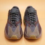  Adidas Yeezy 700 Mauve SF 