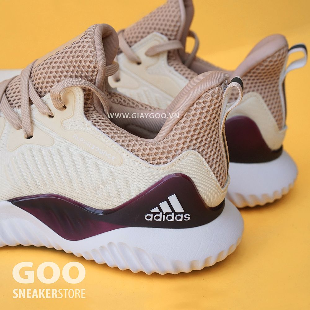 giày Alphabounce Beyond Kem Tím