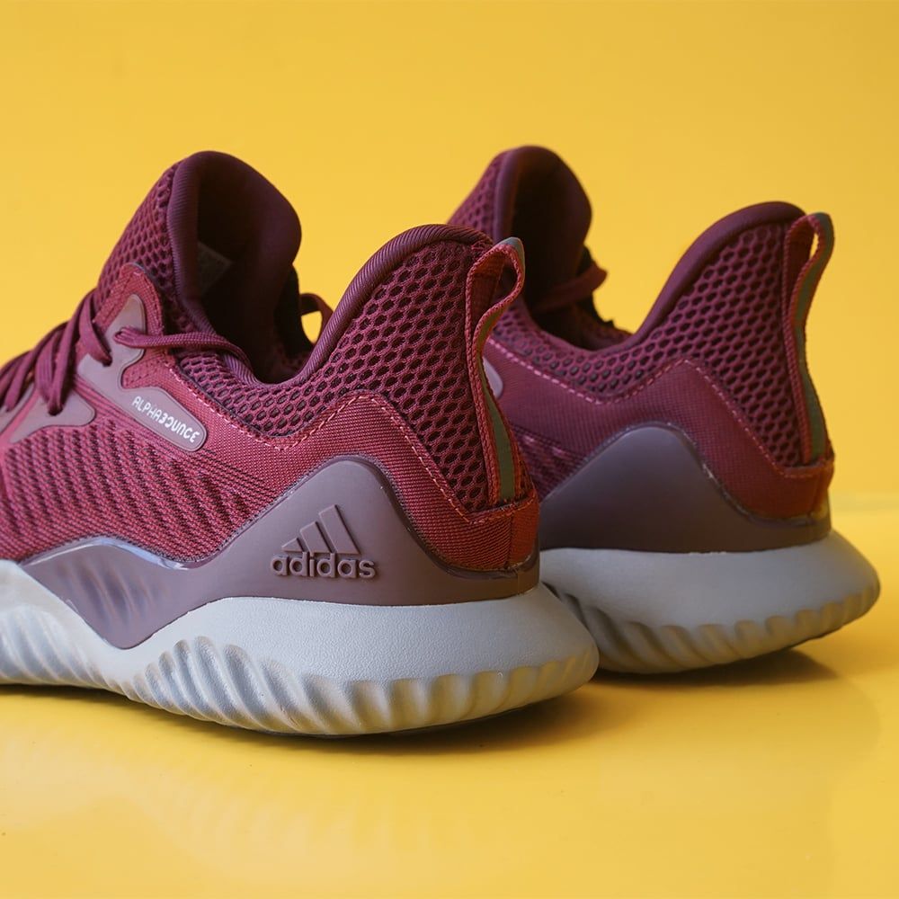 Alphabounce Beyond Marron Đỏ Đô