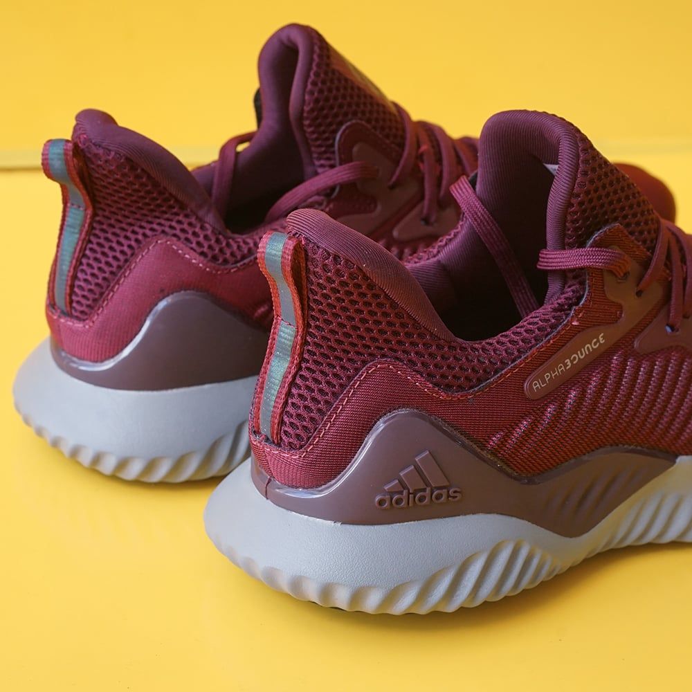 Alphabounce Beyond Marron Đỏ Đô