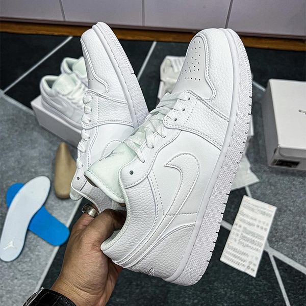 Jordan 1 Low Triple White rep 11 siêu cấp