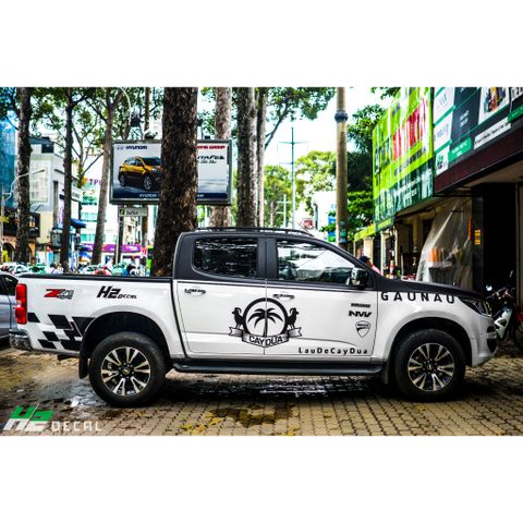 TEM XE CHEVROLET COLORADO - MẪU 004