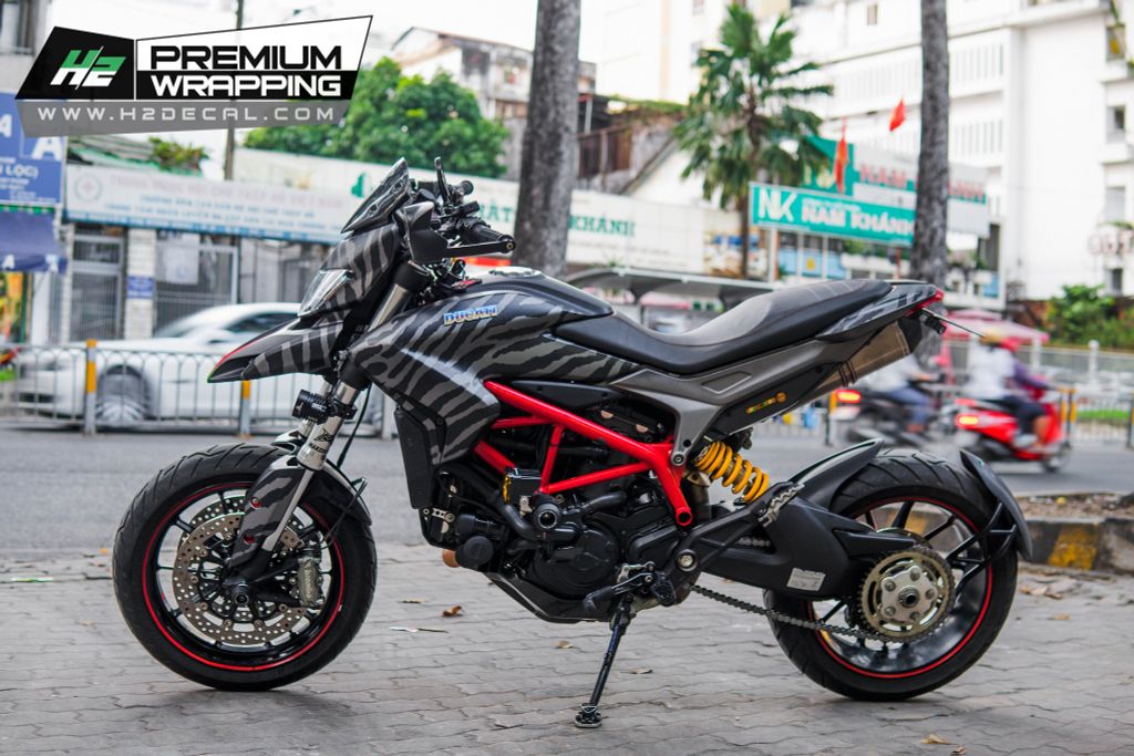 TEM XE HYPERMOTARD - MẪU 003