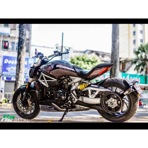 TEM XE DIAVEL - MẪU 002