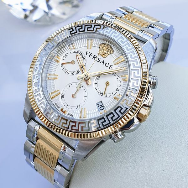 versace-v-race-black-dial-43mm-ve2b00221-ng-h-nam-phongwatch