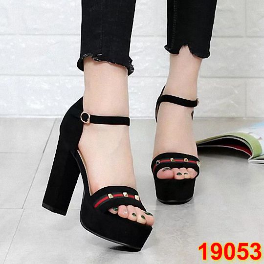 Sandal cao gót quai ngang cách điệu 19053