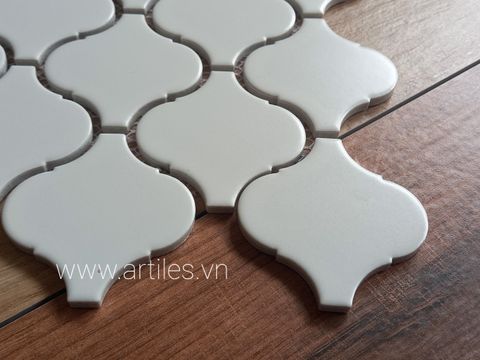  Gạch Mosaic Lồng Đèn Màu Trắng 