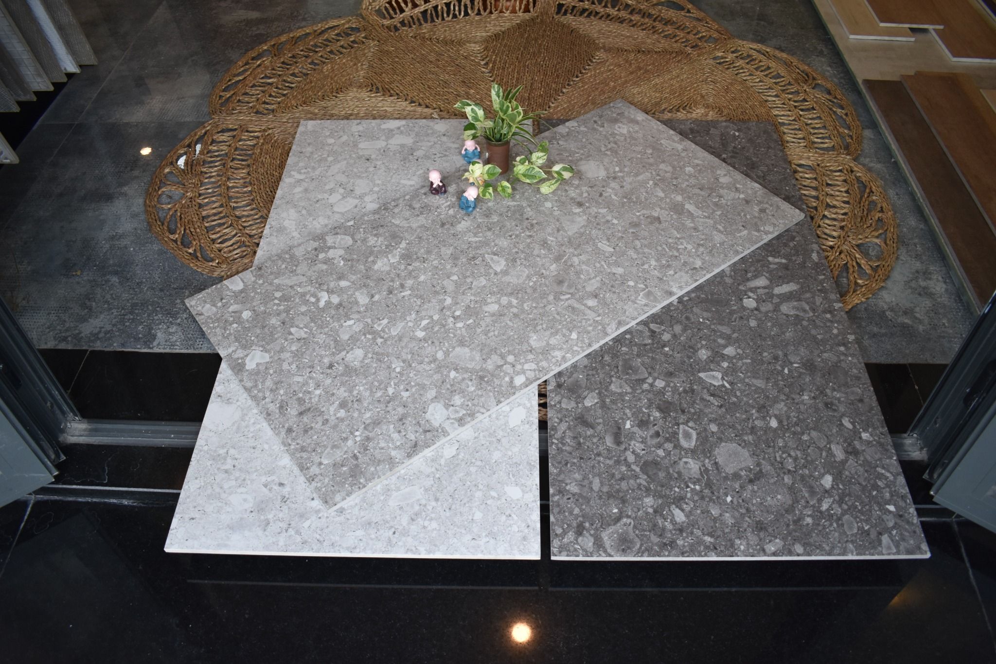 Gạch lát nền đá mài Terrazzo 60x120cm chất lượng