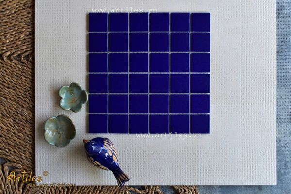 Gạch Mosaic vuông màu xanh tím