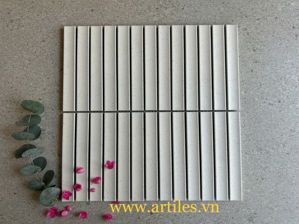 Gạch mosaic thanh lõm trắng mờ