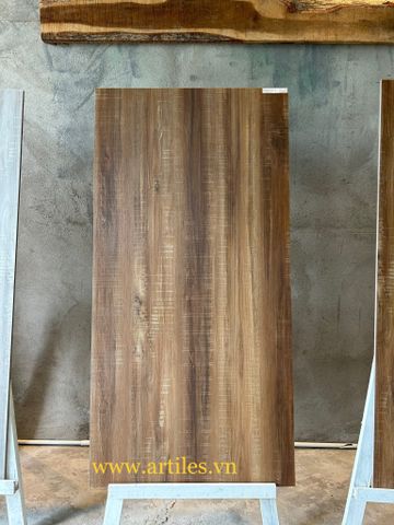  Gạch vân gỗ 60x120cm ốp cầu thang 