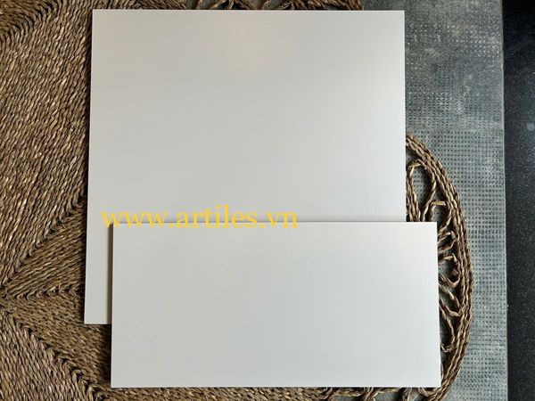 Gạch trắng mờ 30x60cm