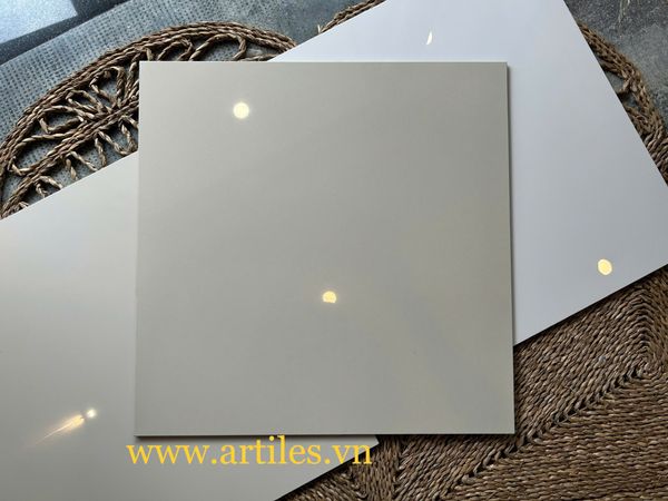 Gạch bóng kiếng màu kem trơn