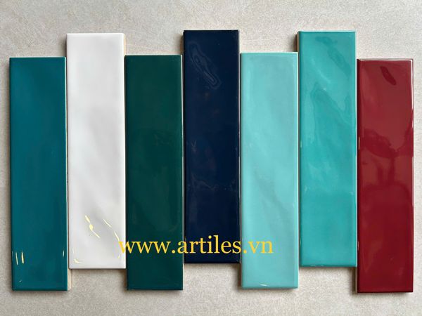 Gạch thẻ men bóng lượn 68x280mm