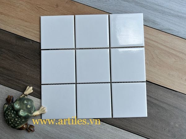 Gạch mosaic trắng bóng 10x10cm ArtM931