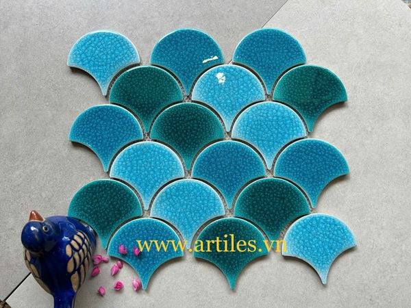 Gạch mosaic vảy cá mix màu xanh