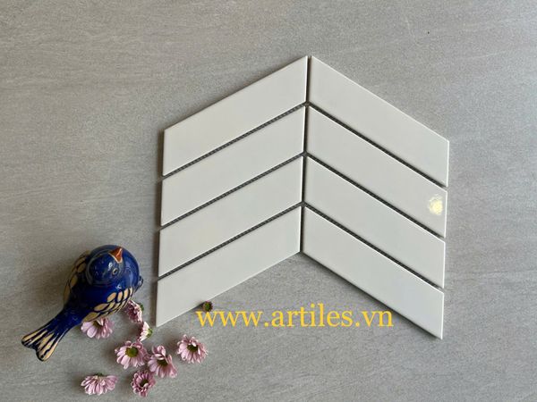 Gạch mosaic xương cá ( mũi tên) trắng bóng