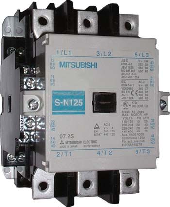  S-N220 AC200V 2A2B-Khởi động từ 